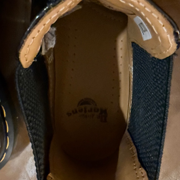 Dr. Martens Black Patent Chelsea boot Size 8 - Picture 6 of 12